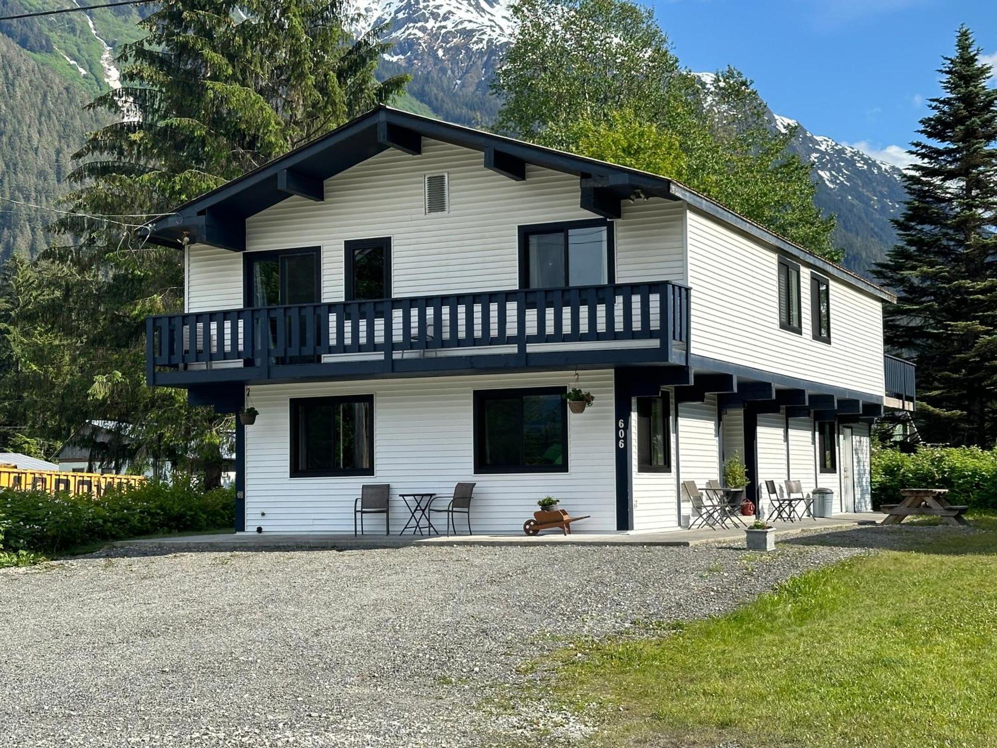 Bear Valley Guesthouse Stewart Exterior foto